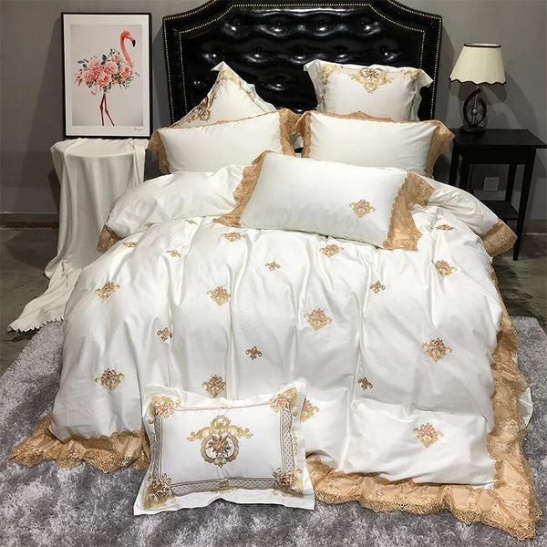 Monarchic Bedding Set