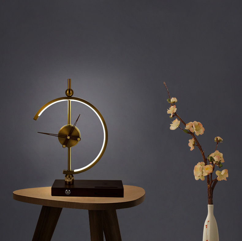 Aureate Clock Lamp